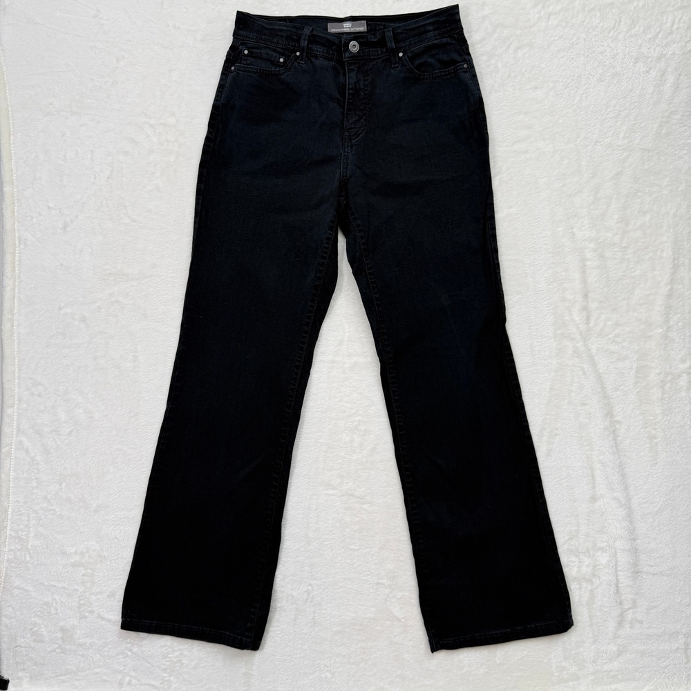 Levi's Jeans Womens 10M Black Perfectly Slimming 512‎ Bootcut Rhinestone Pocket